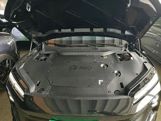 Nio ET5 Touring — Фото автомобиля 15