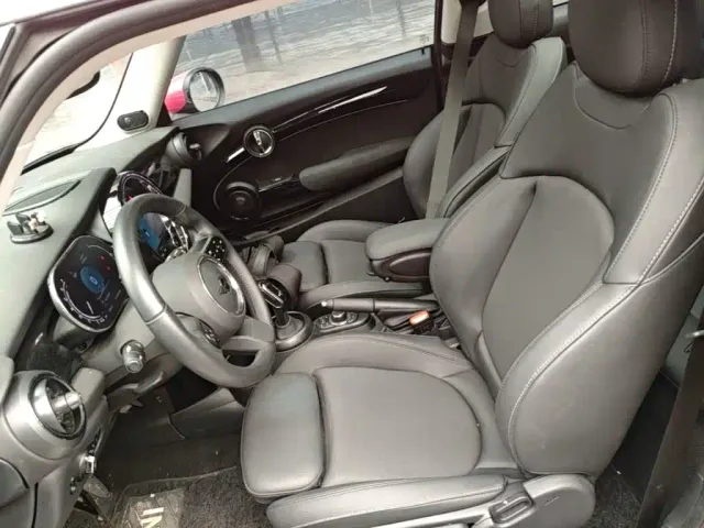 MINI Hatch — Фото автомобиля 14