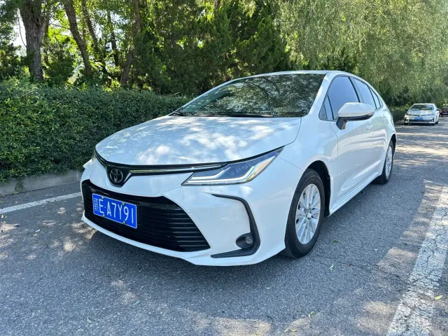 Toyota Corolla — Фото автомобиля 2