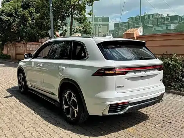 Geely Xingyue L — Фото автомобиля 10