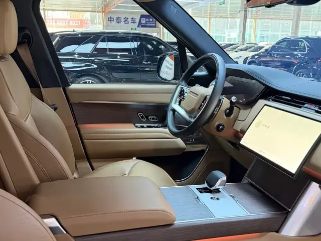 Land Rover Range Rover — Фото автомобиля 7