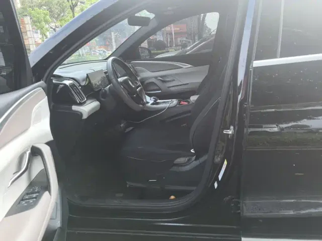 BYD Song Pro — Фото автомобиля 7