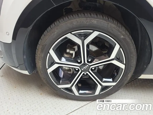 Kia Niro The All New — Фото автомобиля 5