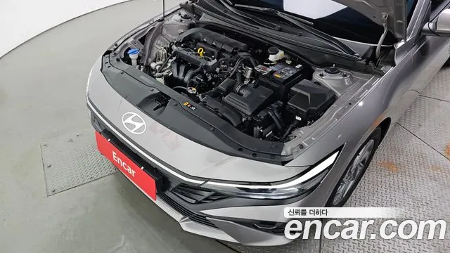 Hyundai Avante CN7 — Фото автомобиля 6