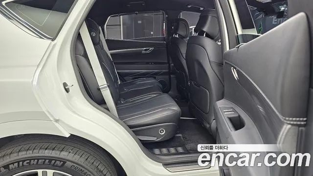 Genesis GV80 — Фото автомобиля 12