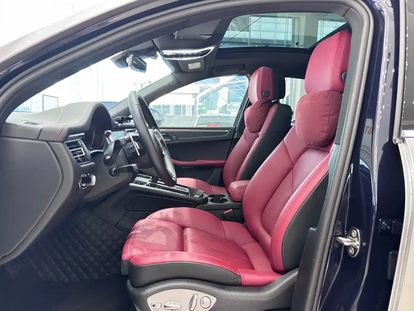 Porsche Macan 2022 Macan 2.0T — Фото автомобиля 5