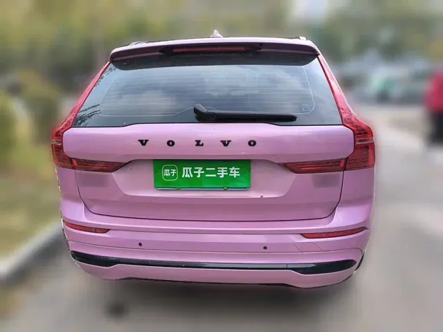 Volvo XC60 — Фото автомобиля 5