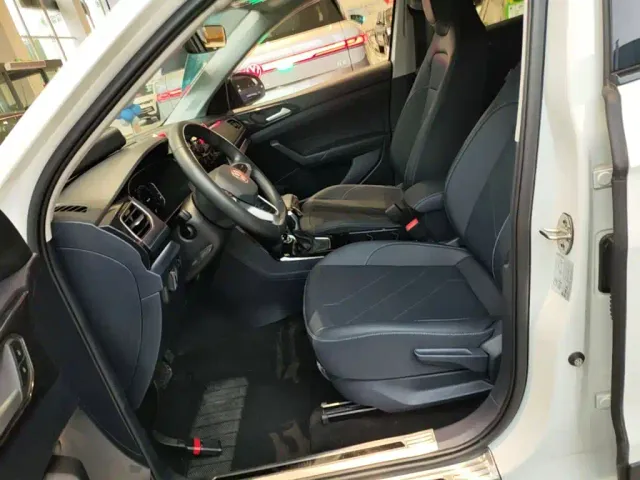 Volkswagen Tharu — Фото автомобиля 14