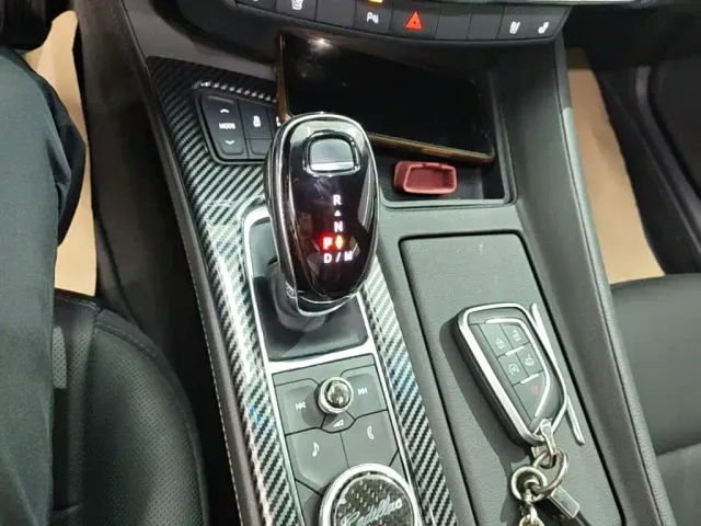 Cadillac CT5 — Фото автомобиля 13