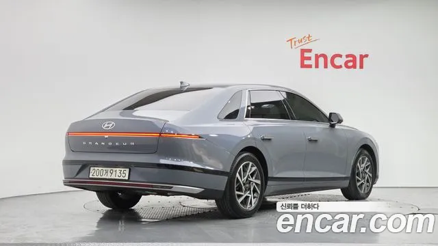Hyundai Grandeur GN7 — Фото автомобиля 2