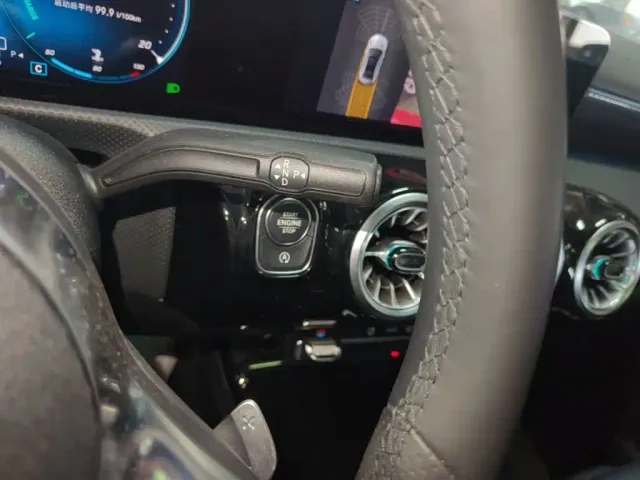 Mercedes-Benz A-Class — Фото автомобиля 13
