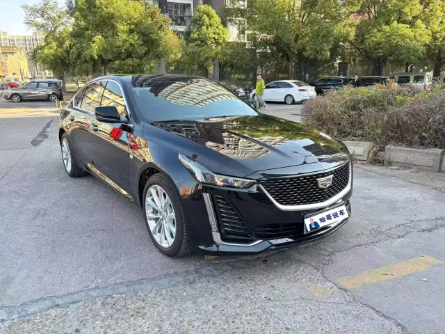 Cadillac CT5 — Фото автомобиля 3