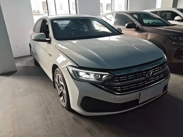 Volkswagen Sagitar — Фото автомобиля 3