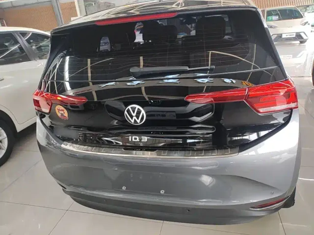 Volkswagen ID.3 — Фото автомобиля 5