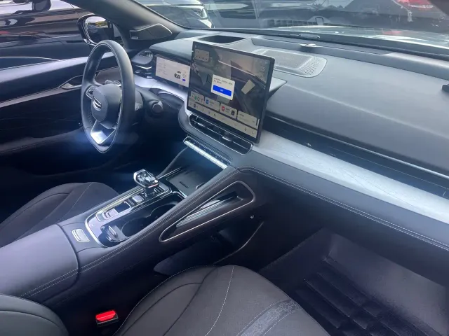 Geely Xingrui — Фото автомобиля 17