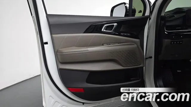 Kia Canival Новый Carnival 4 поколение Бензин 7 мест X Line — Фото автомобиля 17