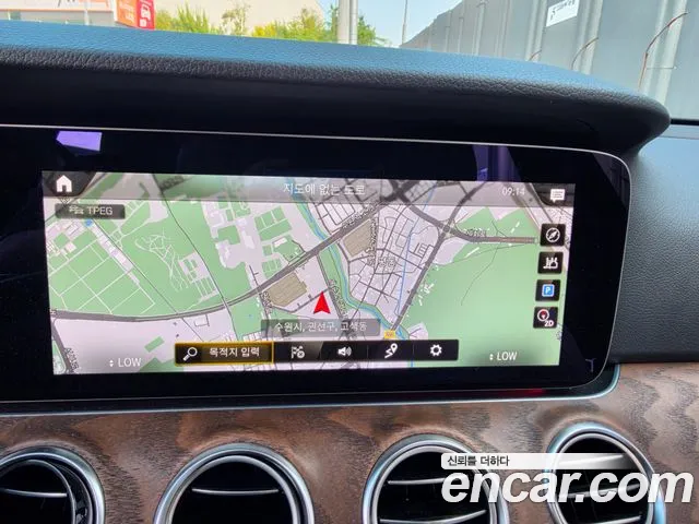 Mercedes-Benz E-Class W213 — Фото автомобиля 8