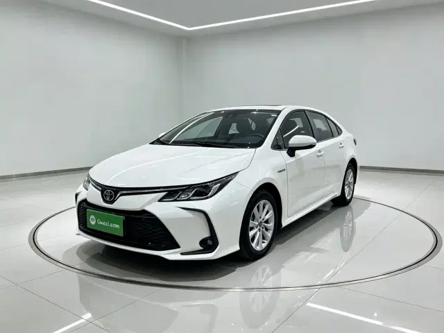 Фотография автомобиля — Toyota Corolla