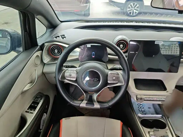 BYD Dolphin — Фото автомобиля 10