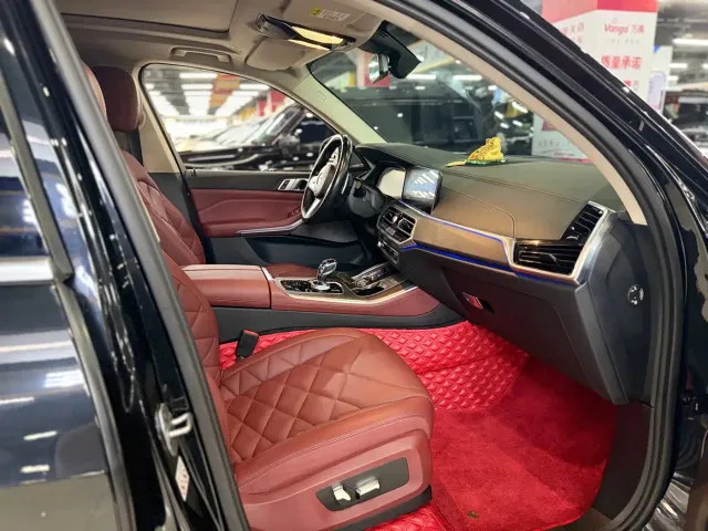 BMW X5 — Фото автомобиля 12