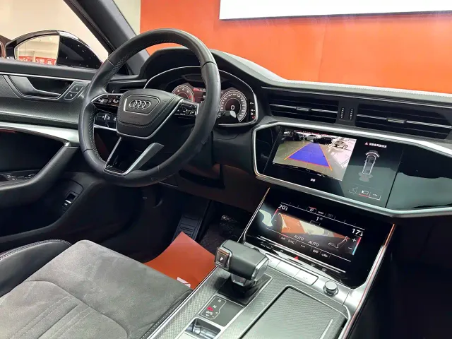 Audi A6L — Фото автомобиля 11