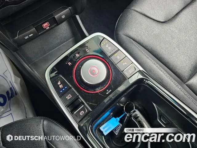 Kia Niro — Фото автомобиля 8