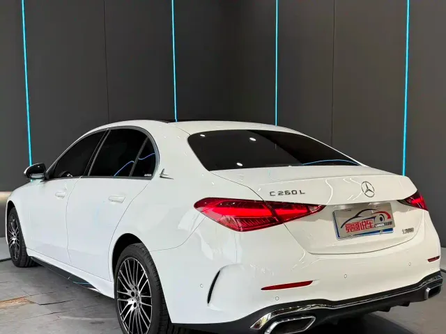 Mercedes-Benz C-Class — Фото автомобиля 8