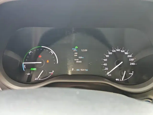 Toyota Sienna — Фото автомобиля 11