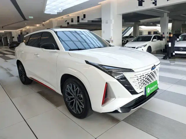 Changan Z6 — Фото автомобиля 3