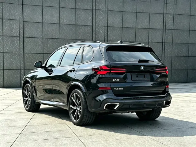 BMW X5 — Фото автомобиля 16