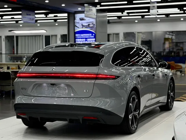 Nio ET5 Touring — Фото автомобиля 6