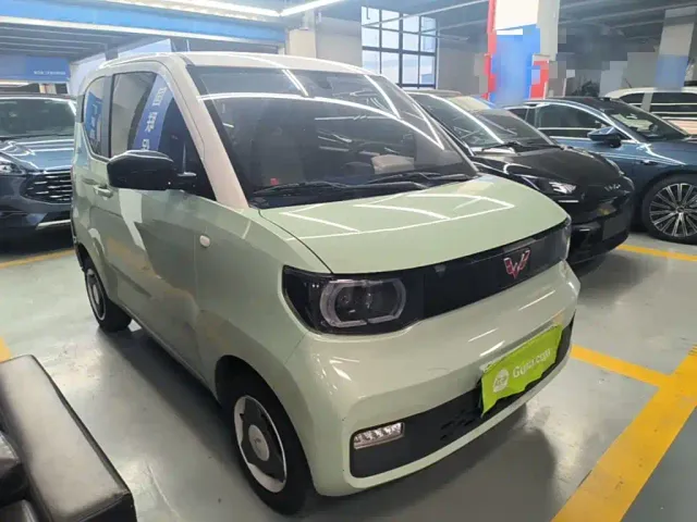 Wuling Hongguang Mini EV — Фото автомобиля 3