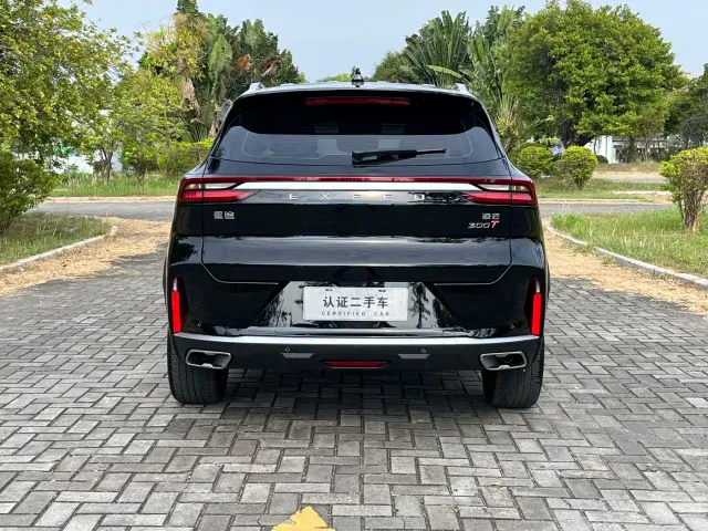 Exeed TXL — Фото автомобиля 5
