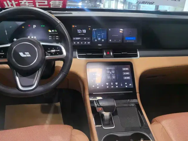 Li Auto ONE — Фото автомобиля 12