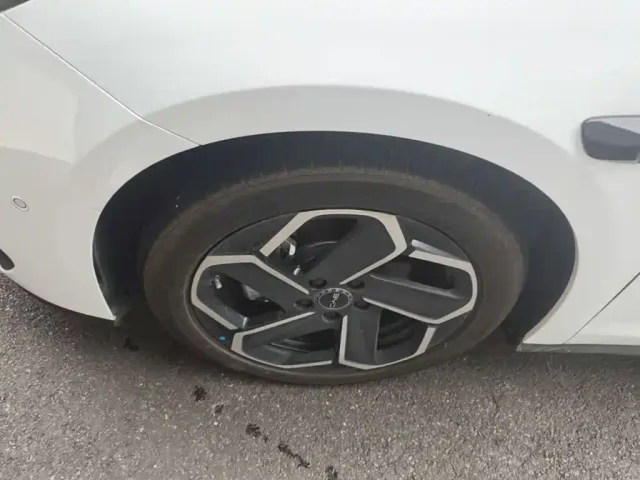 BYD Seal 06 DM-i Touring — Фото автомобиля 22