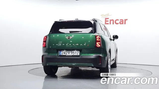 Mini Countryman — Фото автомобиля 4