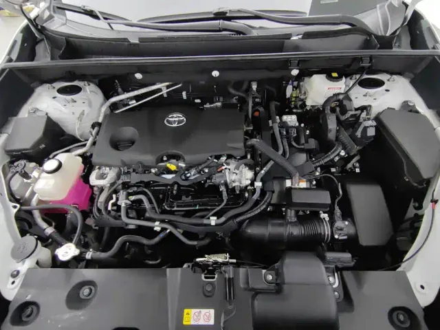 Toyota RAV4 — Фото автомобиля 6