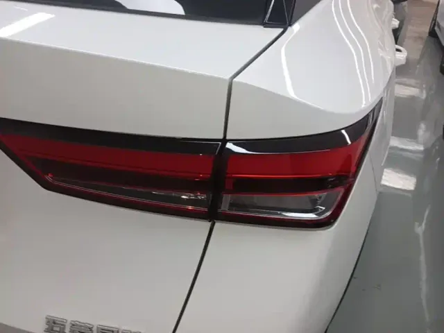 Wuling Xingchi — Фото автомобиля 7