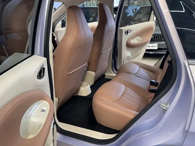 Wuling Bingo — Фото автомобиля 18