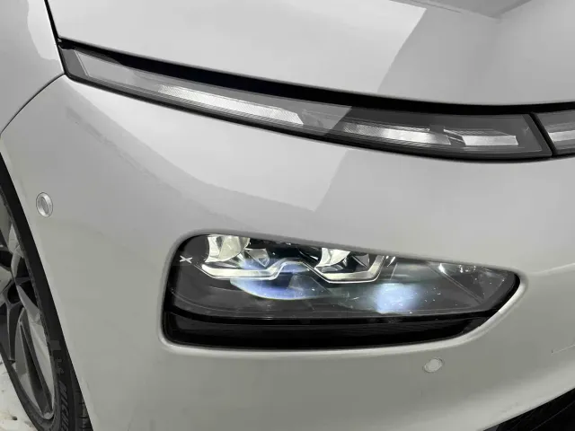 Xpeng P7 — Фото автомобиля 15