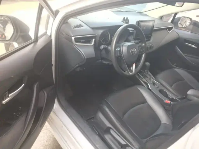 Toyota Corolla — Фото автомобиля 15