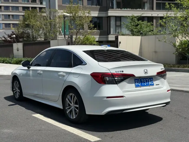 Honda Civic — Фото автомобиля 7