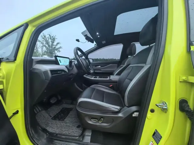 Hycan Z03 — Фото автомобиля 4
