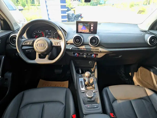 Audi Q2L — Фото автомобиля 13