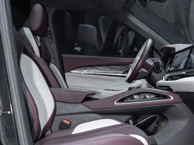 Geely Xingyue L — Фото автомобиля 14