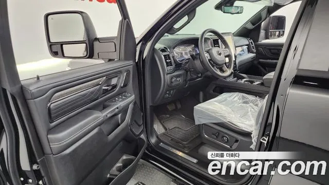 Dodge Ram — Фото автомобиля 10