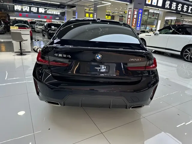 BMW 3 Series — Фото автомобиля 18