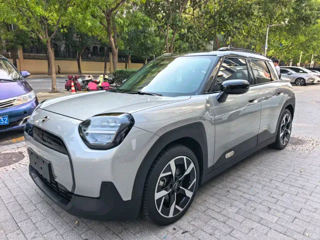MINI Electric ACEMAN — Фото автомобиля 3