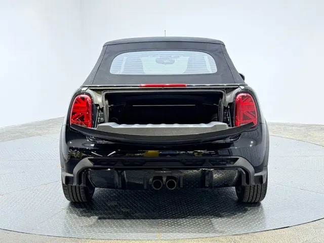 MINI Hatch — Фото автомобиля 10