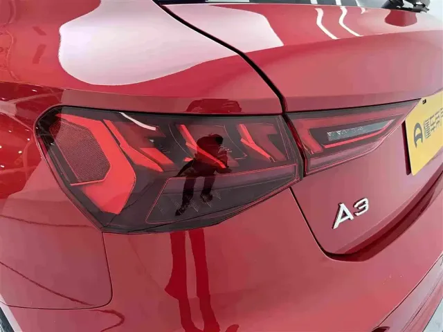 Audi Audi A3 2024 Model Sportback 35 TFSI Fashion Sport — Фото автомобиля 9